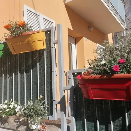 La Casa Di Giulia, Spazioso Loft Su Due Livelli A 10 Minuti Di Macchina Dal Centro Apartment