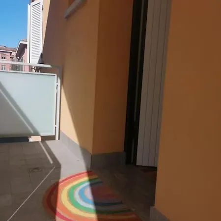La Casa Di Giulia, Spazioso Loft Su Due Livelli A 10 Minuti Di Macchina Dal Centro Apartment *