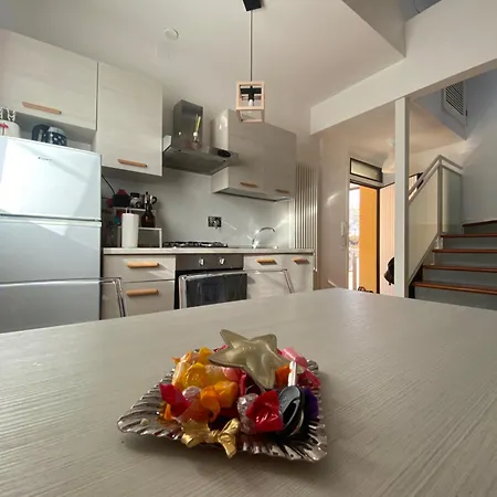 La Casa Di Giulia, Spazioso Loft Su Due Livelli A 10 Minuti Di Macchina Dal Centro * Bologna